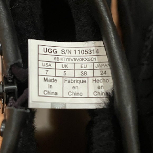 UGG Black Classic Rebel Biker Mini, Size 7 NEW - Picture 5 of 6